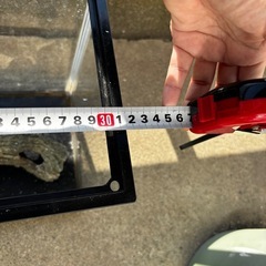 【無料】ガラス水槽セット（ライト・レイアウト付き）の画像