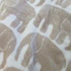 ユニクロ　ヒートテック毛布　ゾウさん柄　200x180cm  ベージュ系の画像