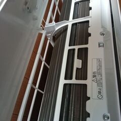 安心の電気工事士がお伺い致します！ぽかぽか暖房♪大型3.6ｋ12畳用！広いリビングなど！基本機能充実♪取り付け工事付き！取外し工事無料！保証付き！配送込み♪エリア限定の画像