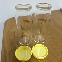 新生児用 哺乳瓶 ×2本 ガラス ピジョン 蓋付き 乳首無しの画像