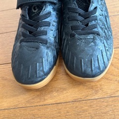 フットサル用シューズ18〜19㎝の画像