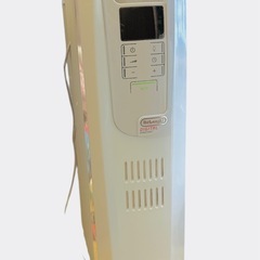 去年購入　トップハンガー付き　オイルヒーター　デロンギ　の画像
