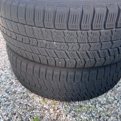 スタッドレスタイヤ ホイール4本セット 215/60/17の画像