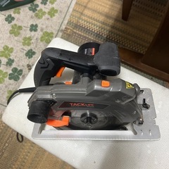 電動木材切断鋸の画像