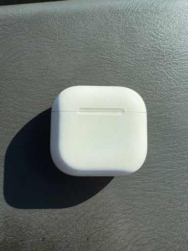 値下げ airpods 第4世代