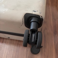 キャリーケースの画像