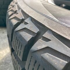 【美品中古】4本セット スタッドレスタイヤ 235/60 R17（ホイール付き）の画像