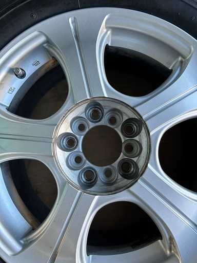 215/60R16ブリザックスタッドレスタイヤ