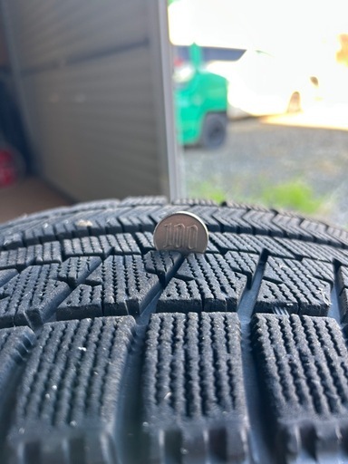 215/60R16ブリザックスタッドレスタイヤ