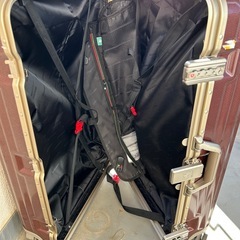 スーツケースの画像