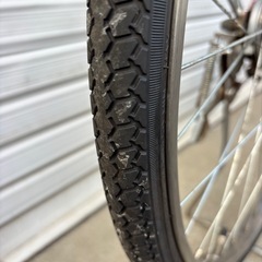 【整備士による点検済み】　☆前後良品中古タイヤ☆   　26インチLEDダイナモライト軽快車　　防犯登録料込価格︎‼︎の画像