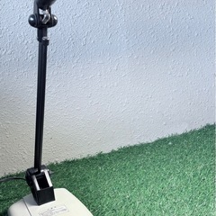 💎上品な灯りのタッチ式デスクライト✨軽く触れるだけでON/OFF｜日焼けによる黄ばみありのため600円にてお迎えいただけます🌿の画像