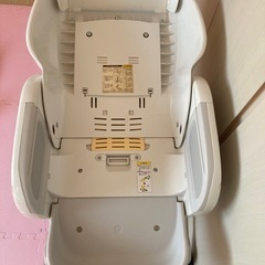 combi 電動バウンサーの画像
