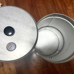 【宮古島市】BUNDOK スモーク 缶 の画像