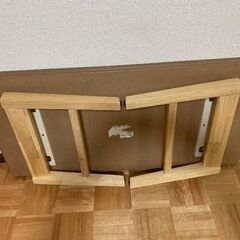 【無料・非対面OK】テーブル、座椅子、本棚セットでの画像