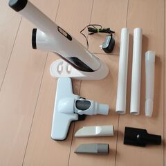 コードレス掃除機　Take-One　充電式　コンパクトタイプの画像