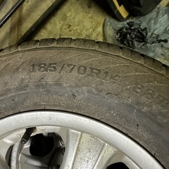 185 70 14  の画像