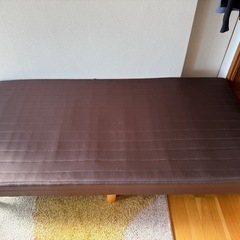 足つきマットレスの画像