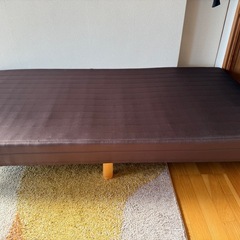 足つきマットレスの画像