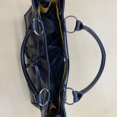 CASTELBAJACカステルバジャック 黒 ハンドバッグ クロコ柄の画像