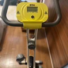 バイクマシン（フィットネスマシン）の画像