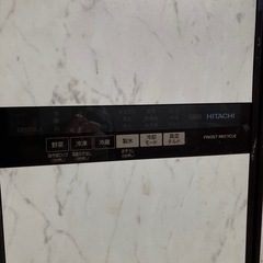 日立 大きい冷蔵庫 R-B6700 670L の画像