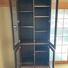 キャビネット、本棚　の画像