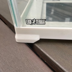 爬虫類用のケージの画像