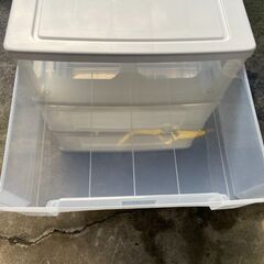 【リユースショップスパークル】3段収納　No.144　ホワイト/クリア　衣類収納　チェスト　収納ケース　配送設置可能♪の画像