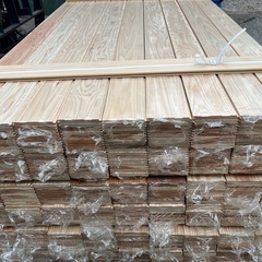 【大特価】杉羽目板　無節B　3650×12×108(mm) 8枚入！在庫13束ほどありますので複数の方へ販売できます。の画像