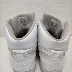 NIKI　ナイキ　 スニーカー　ホワイト 　AQ1773-100　 白スニーカー ハイカット メンズ カジュアル シンプル ホワイト レザー ストリート系 27cm相当 クラシックモデル　2の画像