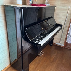 アップライトピアノの画像