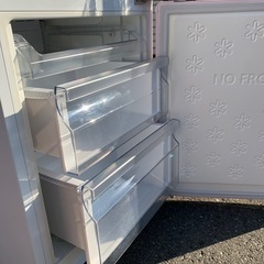 条件にて配送無料 ピンク冷蔵庫 自動霜取り 2ドア冷蔵庫 冷凍冷蔵庫 冷蔵庫 2020年製 他にも 1ドア冷凍庫 セカンド冷凍庫 冷凍庫 冷凍ストッカー レトロ冷蔵庫レトロデザイン冷蔵庫 レトロ風冷蔵庫 レトロ調冷蔵庫 昭和レトロ レトロ2ドア冷蔵庫 冷凍冷蔵庫 2ドタ冷蔵庫 セカンド冷蔵庫 等出品中の画像