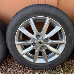 【受け渡し者決定】スタッドレスタイヤ4本セット　155/65/14 　の画像