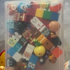 アンパンマン回転寿司おもちゃの画像