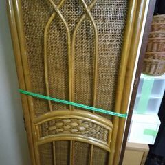 4連籐製衝立の画像