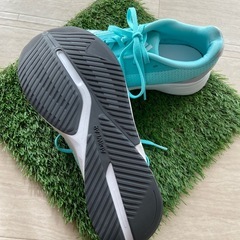 adidas デュラモ　ランニングシューズ　レディース　24.5センチの画像