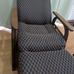 オットマンチェアの画像