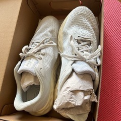 スニーカーニューバランスの画像