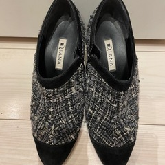 ダイアナ　ブーティ　パンプス　23.5cmの画像