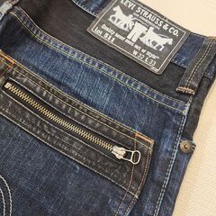 値下げしました！美品　Levi's　511スリムフィットジーンズの画像