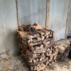 樫　クヌギ　桜　薪の画像