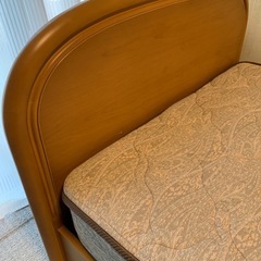 【美品】シングルベッド　マットレス付き　引取限定の画像