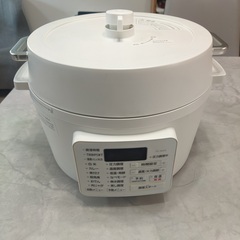 新品同様・IRISOHYAMA　電気圧力鍋　4.0リットル PC-MA4の画像