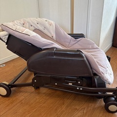 《期間限定出品！！》アップリカ　バウンサー　の画像