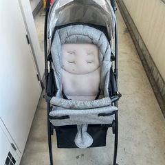 ベビーカー　の画像