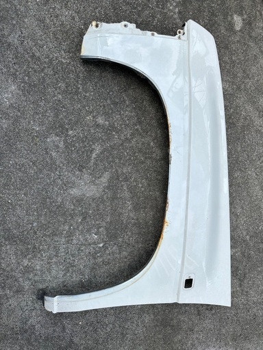 ダットラD21 4駆 フロントフェンダー