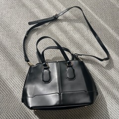 ZARA ショルダーバッグの画像