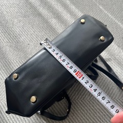 ZARA ショルダーバッグの画像