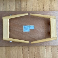 (11/28まで)ニトリ折りたたみローテーブル(幅900x奥450x高320、一部熱焼けあり)の画像